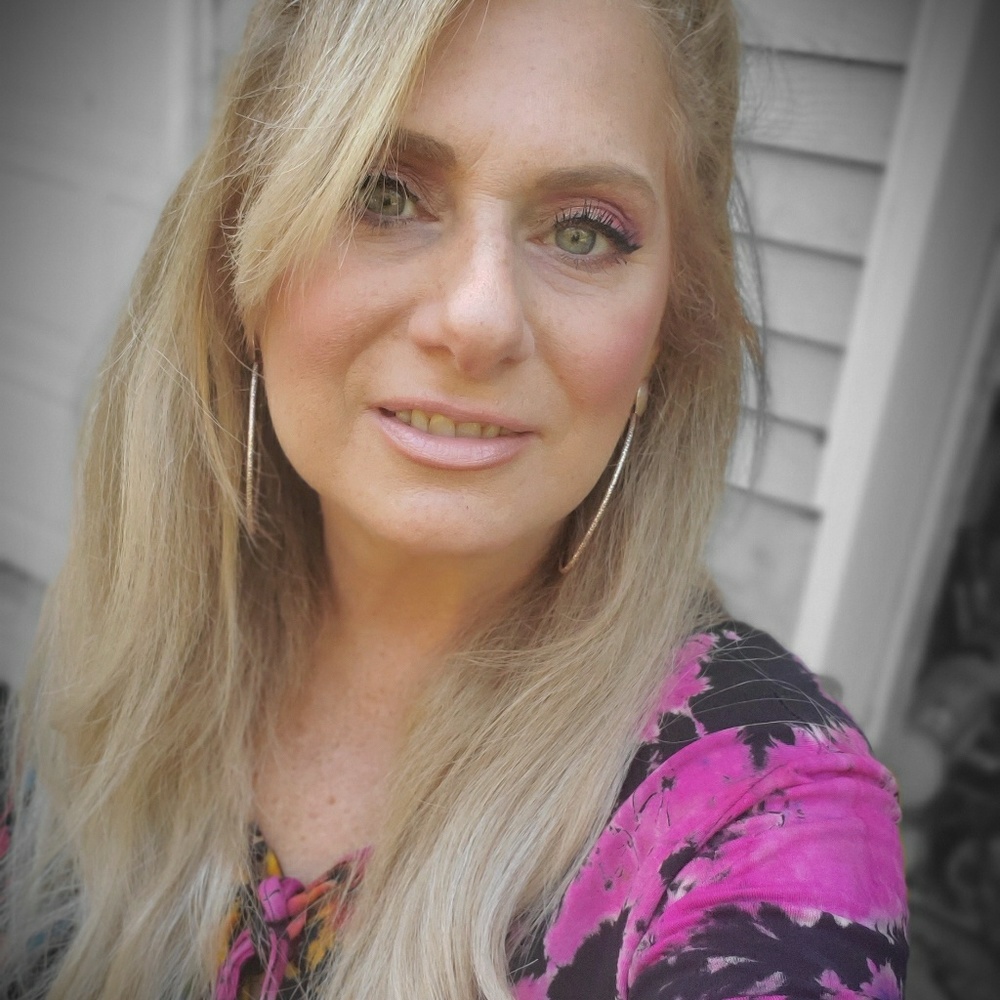 Meet your Posher, Shari